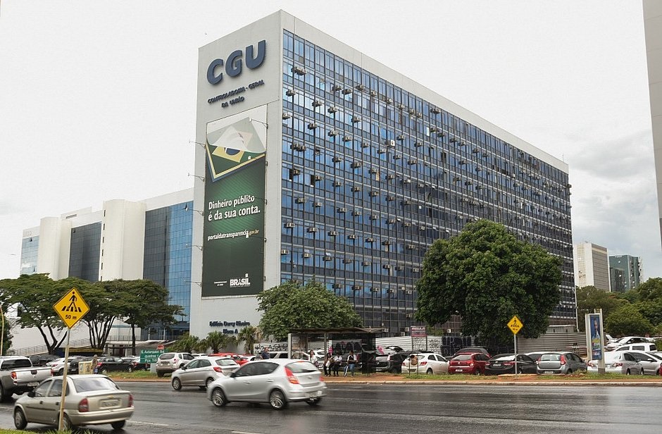 No ano passado, número pulou de 6 para 24 servidores punidos No ano passado, número pulou de 6 para 24 servidores punidos